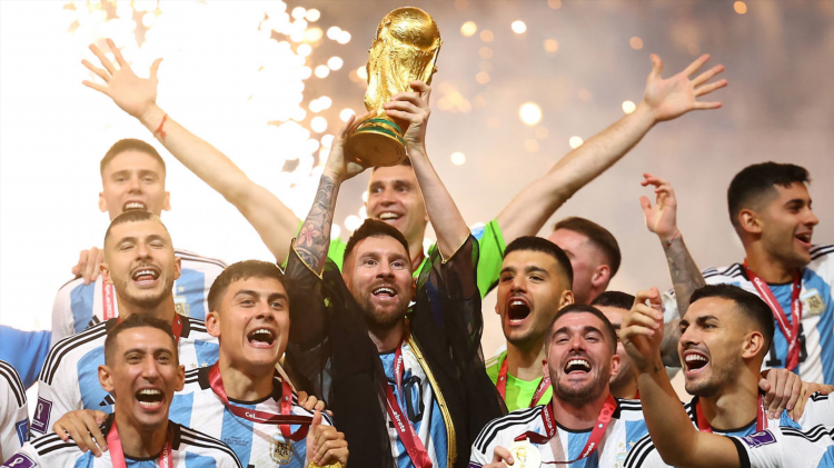 По футболу чемпионат